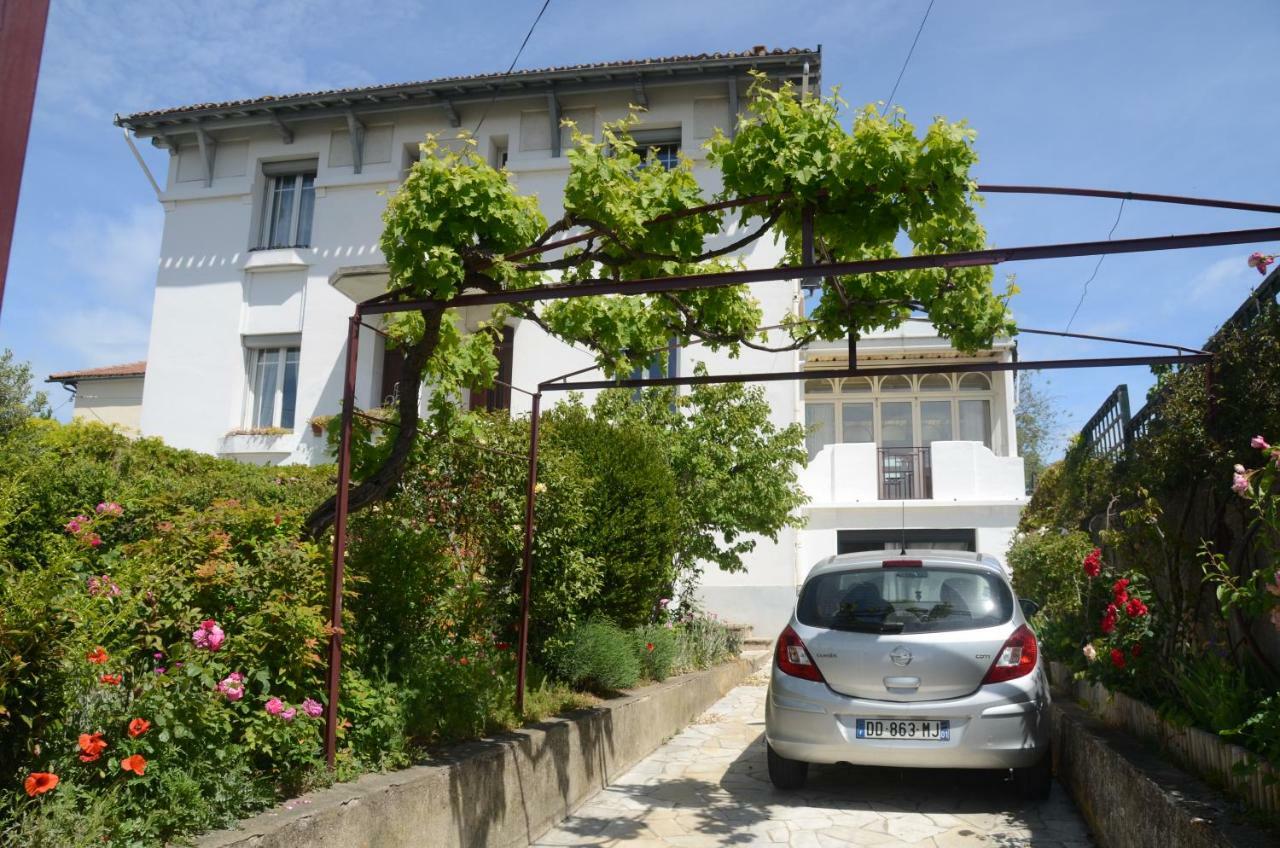 Jardin Du Petit Gatsby Apartamento Carcassonne Exterior foto